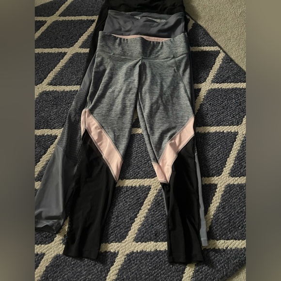 victoria secret pink bundle - Picture 4 of 10